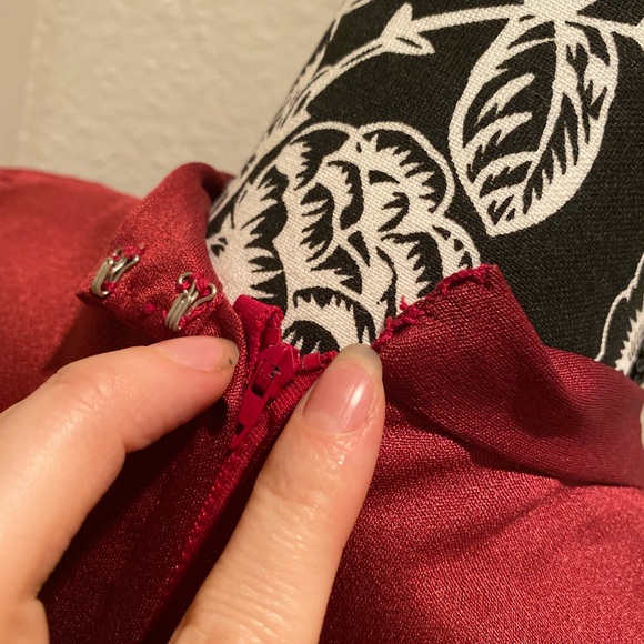 1970s Vintage full length evening dress - Picture 4 of 13